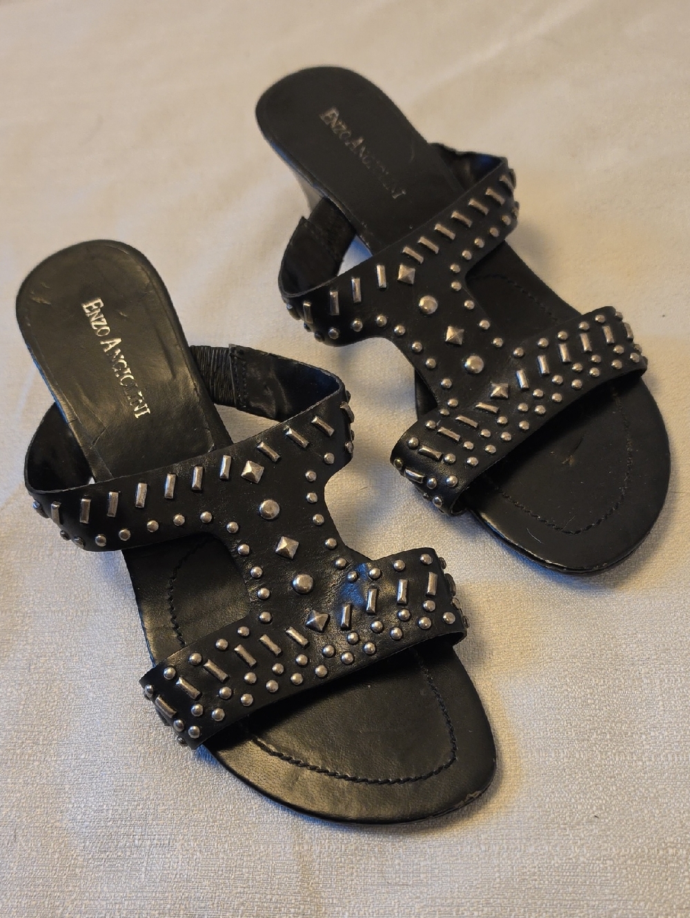 Enzo Angiolini Black Leather Silver Studded Slide Sandals & Wedge Heel Size 6.5